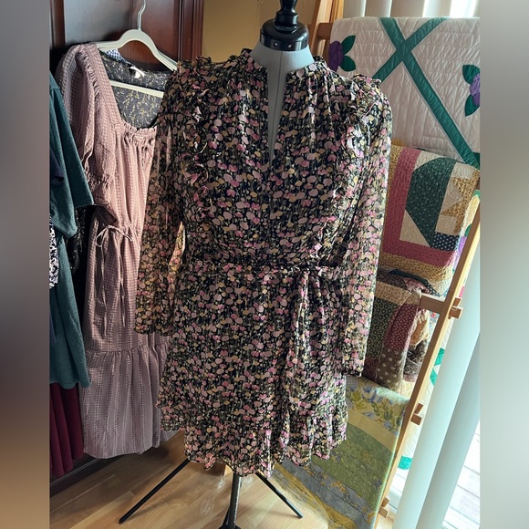 LC Lauren Conrad Dresses & Skirts - Radiance in a cute floral dress by Lauren Conrad. Ruffles on bodice and hem.